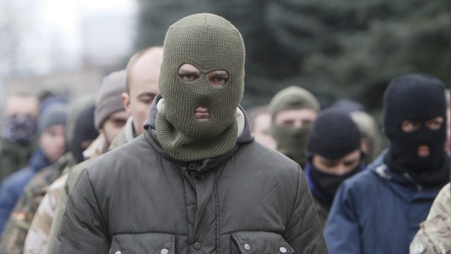 Канада о батальоне «Азов»: Паршивая овца в стаде новой Украины