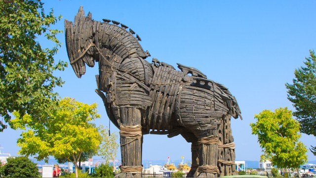 WSJ: Путин хочет сделать из Болгарии «троянского коня»