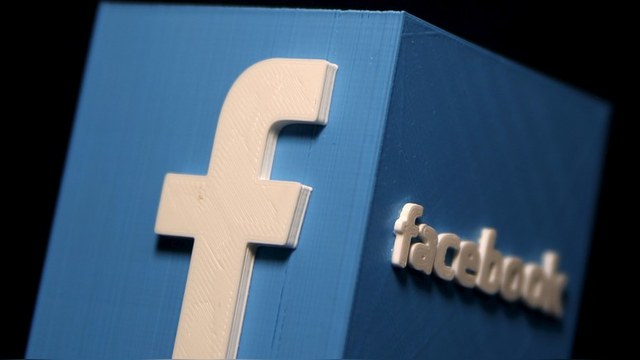 Российский чиновник ответил за «хохла» американскому Facebook