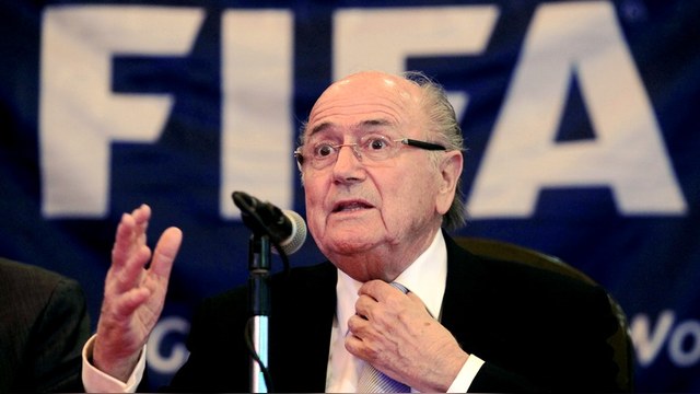 FA: Глава ФИФА предпочел американской тюрьме командировку в Россию