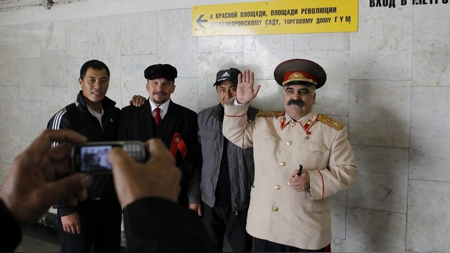El Mundo: Драка «Сталина» с «Лениным» пополнила кладезь российской глупости