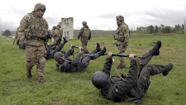 WSJ: США планируют обучать больше украинских военных