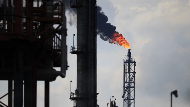 Эксперты: Сланцевая нефть для России пока неподъемна