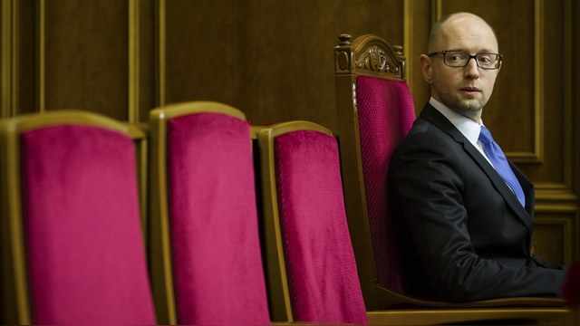 Яценюк предложил сажать в тюрьму за долги по коммуналке