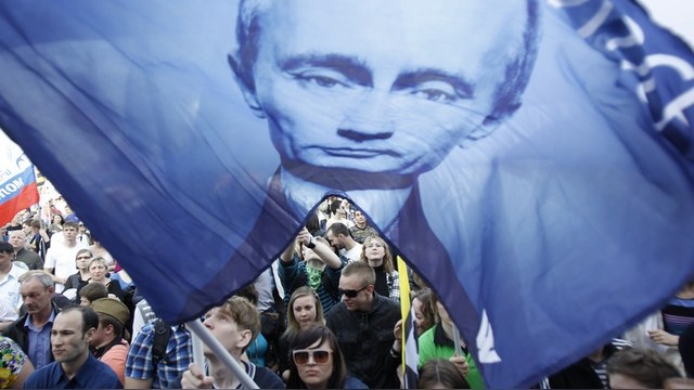 Time: Россияне не хотят верить, что амбиции Путина «топят» экономику страны
