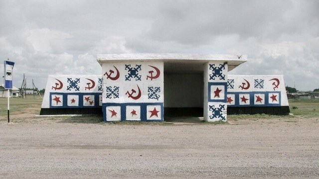 Guardian: Советские автобусные остановки рушат западные клише об СССР