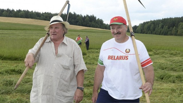 Le Figaro: Россиянин Депардье станет белорусским крестьянином