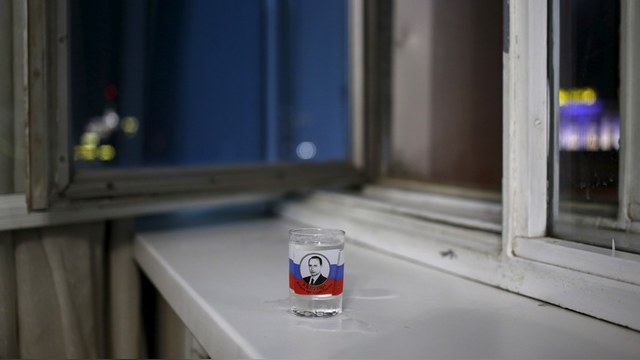 Südwest Presse: Кризис и алкоголь подкашивают здоровье россиян 