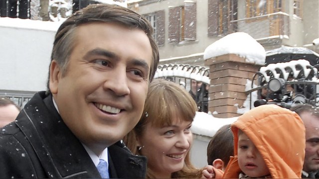 Украинцы попросили назначить Саакашвили премьер-министром