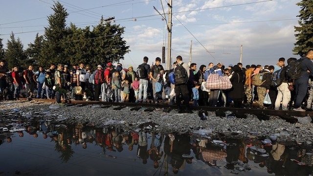 Преодоление раскола Европы на запад и восток крайне важно для разрешения кризиса беженцев