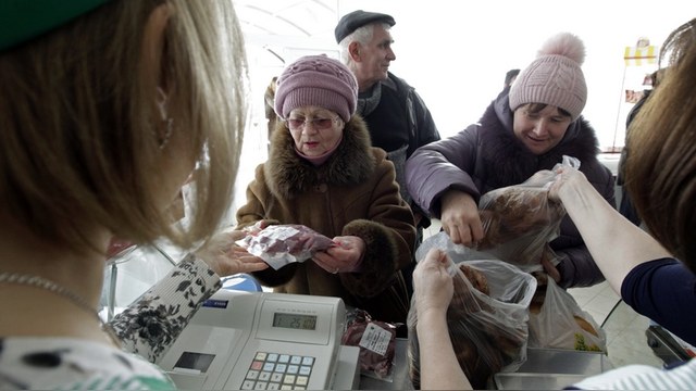 Contra Magazin: Россия вводит карточки, чтобы накормить голодных