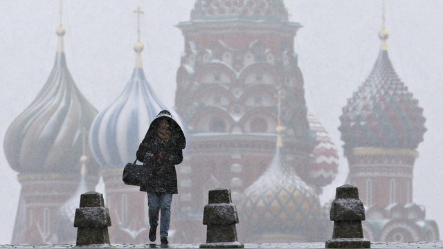 El Periodico: Россияне бьют рекорды недоверия к Западу
