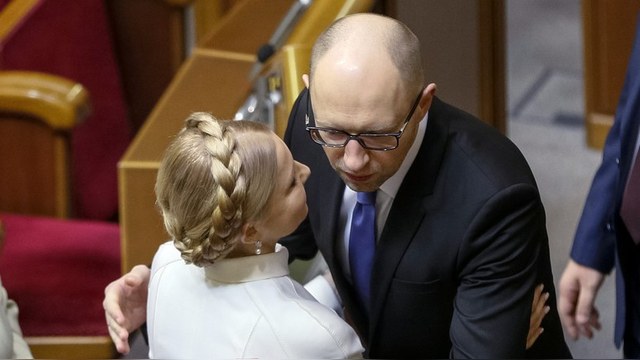 Тимошенко назвала Яценюка лжецом за «500 долларов»