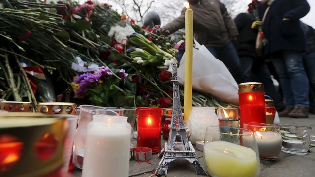 Forbes: Теракты в Париже изменили всё - Россия из врага стала другом