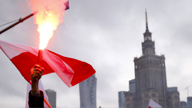 OP: В случае войны с Россией Польшу «защитят» ядерной бомбой