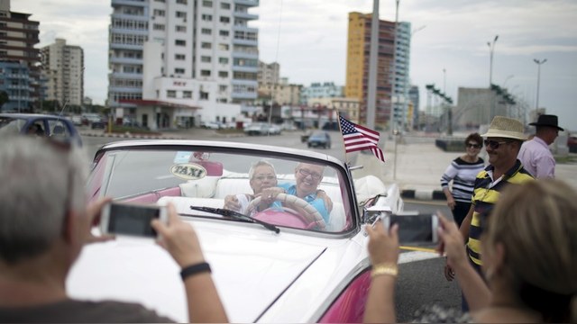 Wall Street Journal: Кубинцы говорят русскому языку «nyet»
