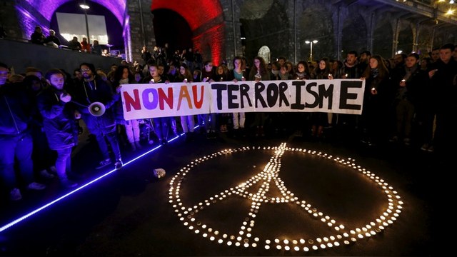 El Pais: Исламисты пугают Европу больше, чем империализм России 