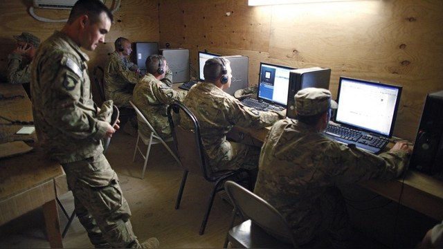 DWN: «Армия хакеров» США отомстит русским «за атаки»