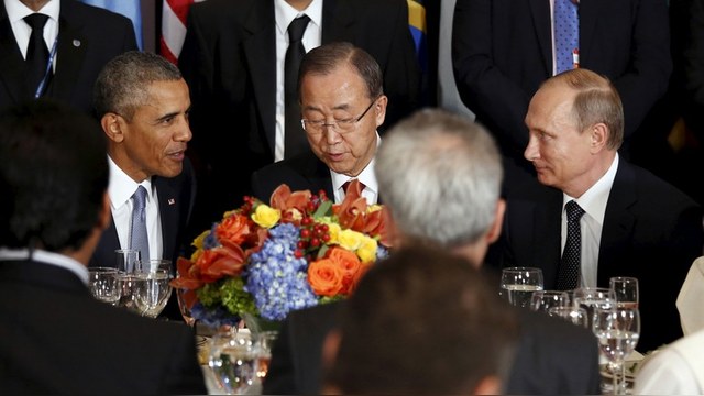 Le Parisien: В Париже Обаме и Путину не дадут «скрестить вилки» из-за Сирии