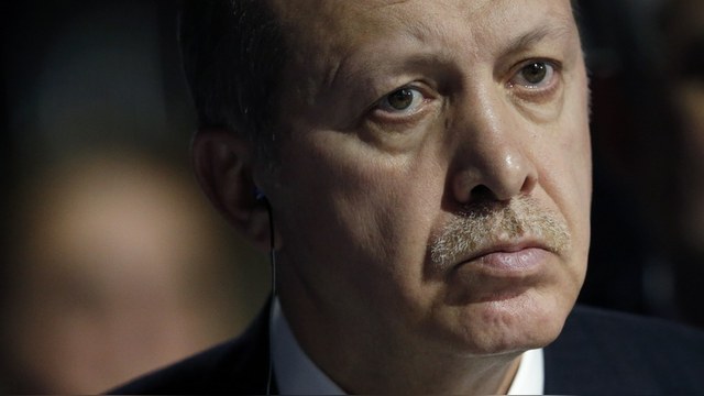 DS: Эрдоган обещал уйти в отставку, если подтвердится закупка Турцией нефти у ИГ