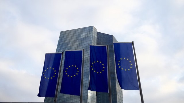 ЕС призвал Москву вспомнить о дружбе с Киевом и простить часть долга