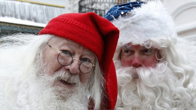 Standard: Санта-Клаус приходит трезвым, а Дед Мороз – со Снегурочкой