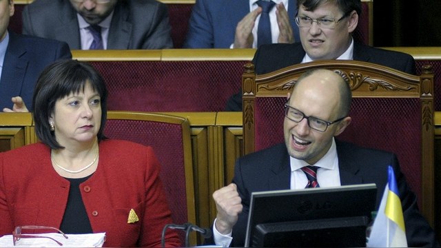 DWN: Украина приняла «нереальный» бюджет, чтобы спастись от банкротства