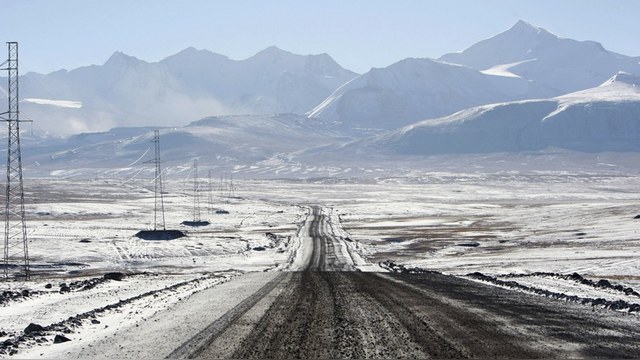 Guardian: Европейцев тянет в Киргизию, несмотря на пик Путина