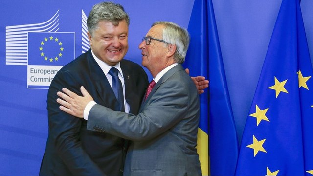 La Croix: «Европейский выбор» обойдется украинцам дороже, чем они думали