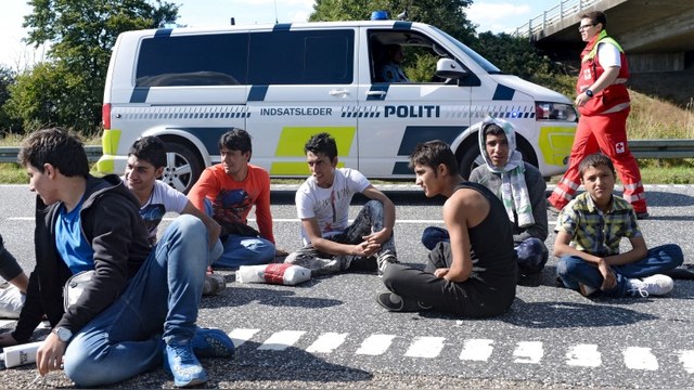 Local: Швеция задумалась о половом ликбезе для детей беженцев
