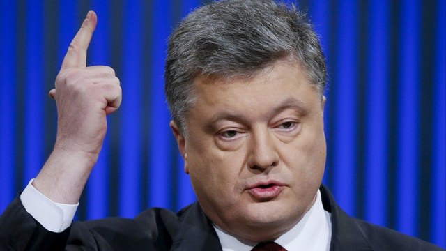 Корреспондент: Порошенко требует наладить выпуск ракет на Украине