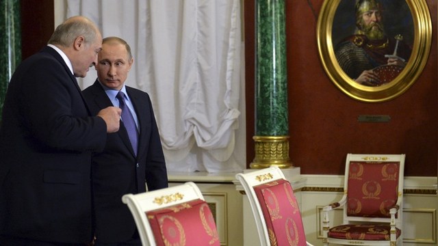 Корреспондент: Лукашенко приедет к Путину обсудить Украину