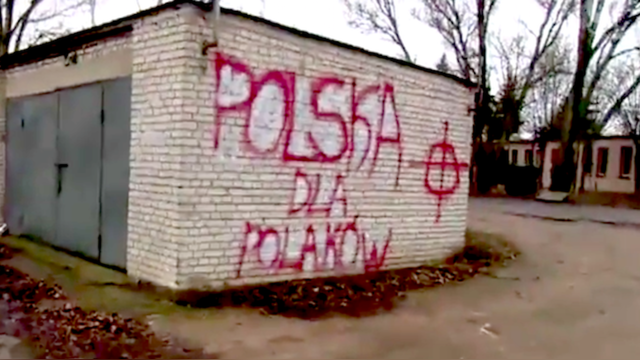 TVN24: От антиукраинских надписей поляки перешли к делу