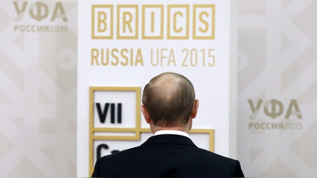 Financial Times: БРИКС сдает позиции новому конкуренту