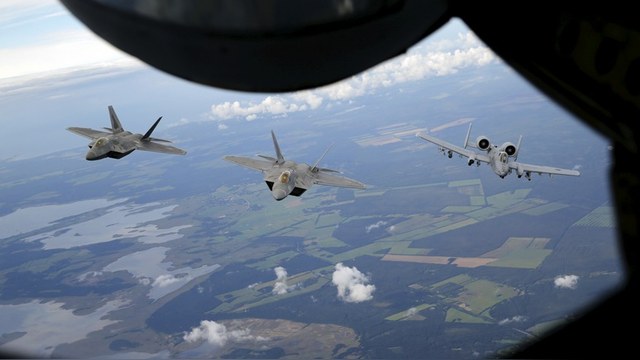 CSM: На усиление НАТО Москва ответит стягиванием сил к западным рубежам