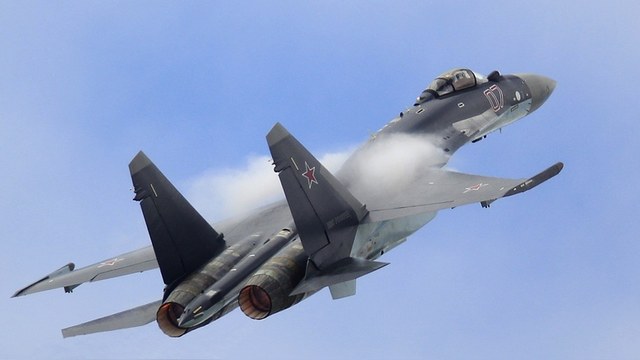 Немецкий генерал: Су-35 все время висят на хвосте у наших Tornado
