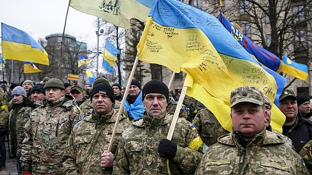 VOA: Россия и Запад погубят Украину минскими договоренностями