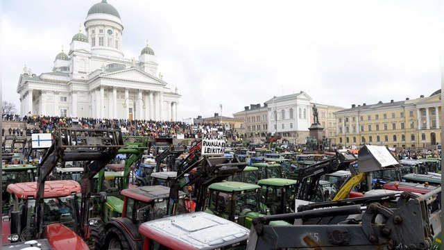Yle: Антироссийские санкции повергли Хельсинки в «тракторный бунт»