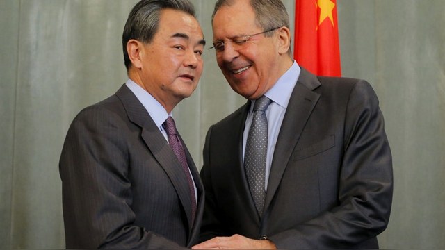 Fenghuang: Китай отозвал Россию из Сирии на правах «старшего брата»