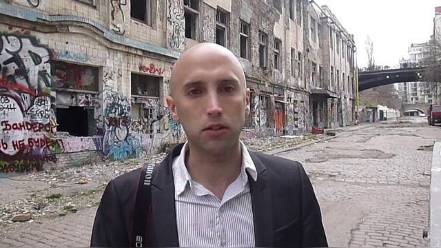 Полиция Латвии задержала журналиста Грэма Филлипса «за провокации»