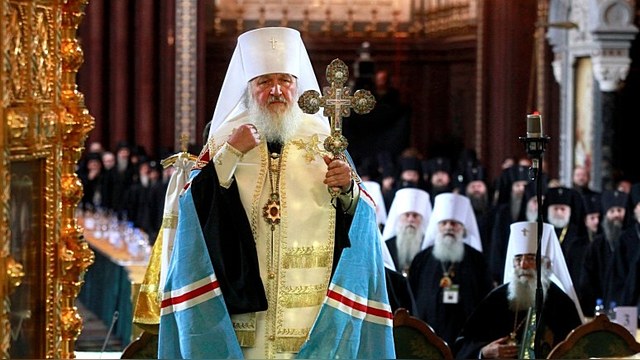 Патриарх Кирилл призвал бороться с «ересью человекопоклонничества»