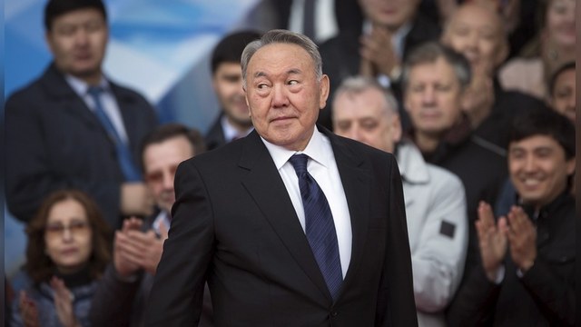 Times: Застольные манеры Назарбаева удивили бы даже Бората