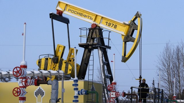 WSJ: Москва вступает в борьбу за многообещающий нефтяной рынок Индии 