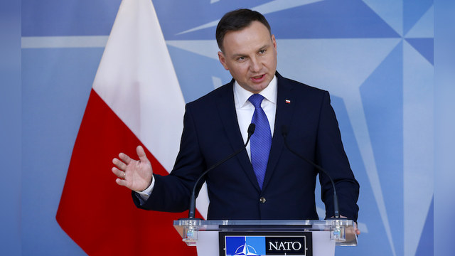 Президент Дуда попросил НАТО показать России характер