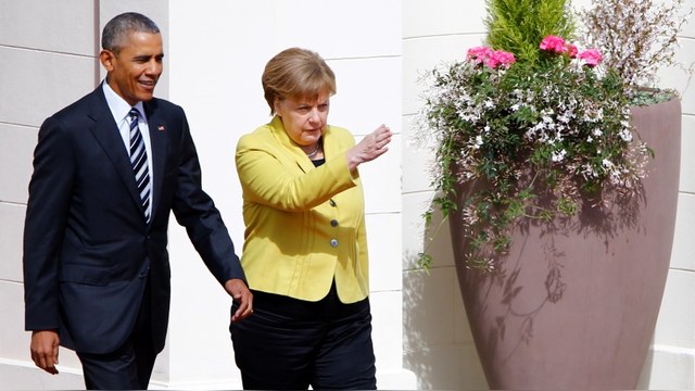 RFE: Обама и Меркель напомнили России, что санкции снимать не собираются