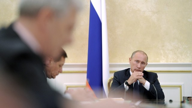 FT: Кадровые перестановки Путина дают россиянам надежду на лучшее