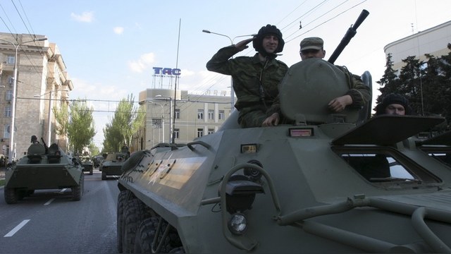 Bild: Пока Донбасс готовится к параду, там хотя бы не воюют