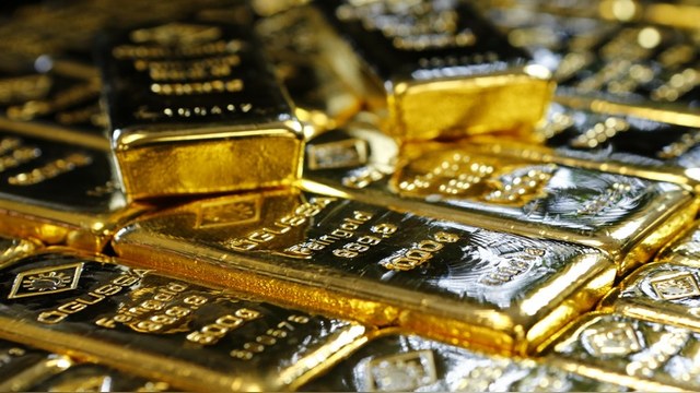El Pais: Россия и Китай скупают золото из опасений скорого ослабления доллара