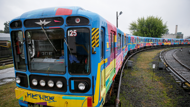 Вести: Киевский метрополитен может остаться без вагонов из-за долгов