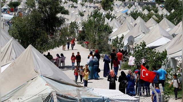 DT: ЕС обвинил Анкару в том, что она оставляет «здоровых» беженцев себе
